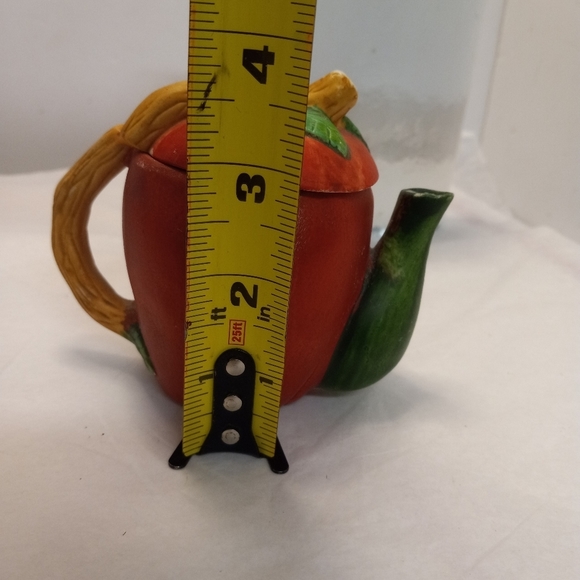 Apple Tea Kettle HAND-PAINTED Ceramic Novelty Red  Green leaves - Picture 4 of 6